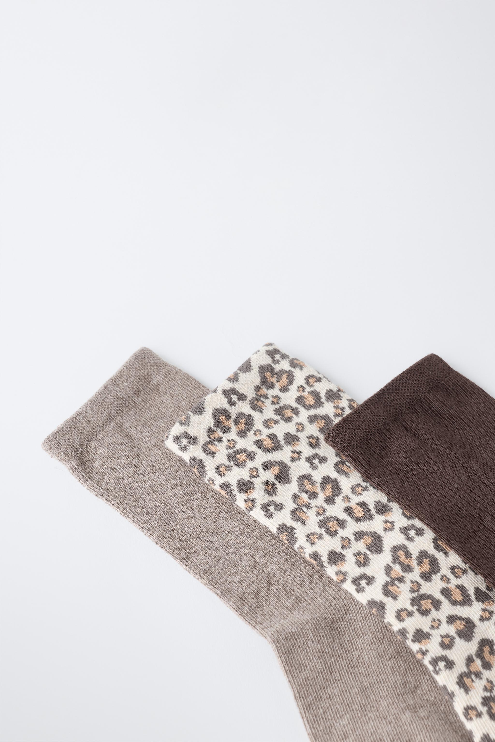 LOT DE TROIS PAIRES CHAUSSETTES MONTANTES ANIMAL PRINT